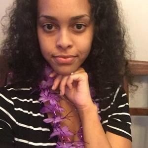 Meet your Posher, Dana